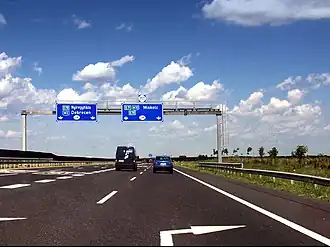 Dálnice M3-M30 nedaleko Emőd.