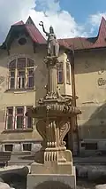 Horní Maršov, socha na kašnou(1).jpg