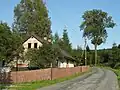 Stavení u silnice