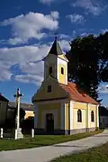 Kaple na návsi