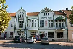 Hotel_Národní_dům_Židlochovice.jpg