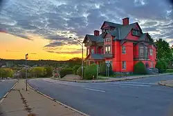Památná budova Green Mansion ve městě Amsterdam