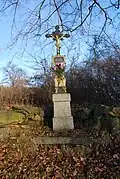 Kříž za vsí