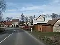Příjezd od Dobromilic