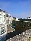 Hradby a přilehlé budovy