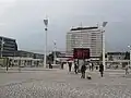 Náměstí z pohledu od nádražní budovy