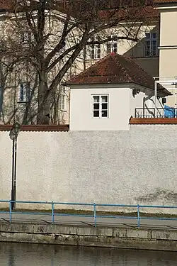 Hranatá bašta
