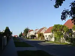 Hřebeč-Netřeby, Opletalova ulice