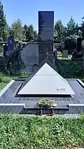 hrob sochaře Vladimíra Preclíka a jeho rodiny