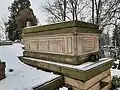 Hrobka rodiny Fifkovy (arch. Ladislav Skřivánek)