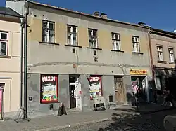 Hus_square28.JPG