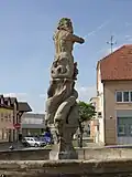 Zadní detail kašny