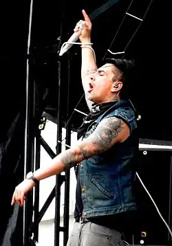 Ian Watkins (2010)