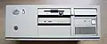 IBM Personal System/2 Model 77 — pohled zepředu