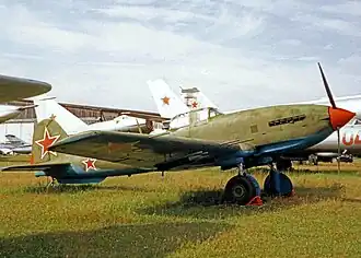 Il-10M v muzeu v Moninu