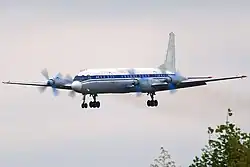 Letoun Iljušin Il-18 (letadlo stejného typu se zřítilo v Kanadě)