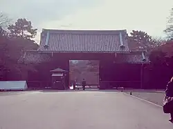 Inui-mon