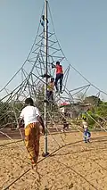 Dětské hřiště Accra (Ghana, 2019)