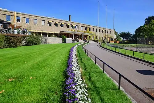 Exteriér haly