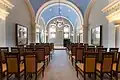 Interiér dobrušské synagogy