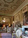 Společenský salon