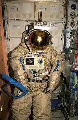 Radioskaf-1 uvnitř ISS