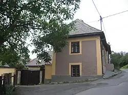 Jílové_u_Prahy_(okr._Praha-západ),_Karlova_čp._74_od_jihu.jpg
