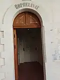 Vchod do sirotčince