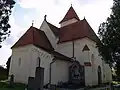 Sakristie, boční loď a oltářní část