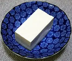 kinugoši tófu 絹ごし豆腐