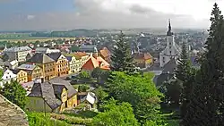 Pohled na Javorník ze zámku Jánský vrch
