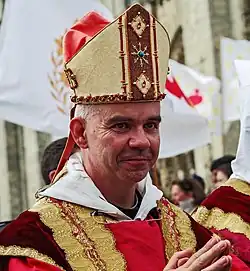 Jean Pateau s mitrou (2016)