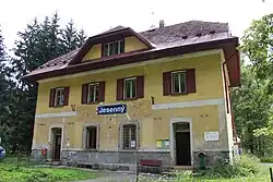 Staniční budova
