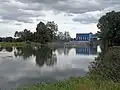 Horní část jezu, pohled z pravého břehu