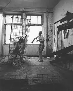 Dům č. 50, performance D.C. Maurina Člověk Job (1987)