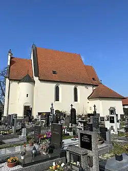 Pohled na kostel sv. Jiljí v Pardubičkách