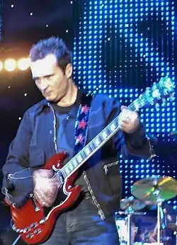 Jim Corr během koncertu