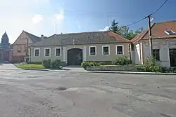Domy u křižovatky