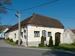 Jinín čp 3.jpg