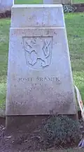 Náhrobek Josefa Šrámka v St. Omer