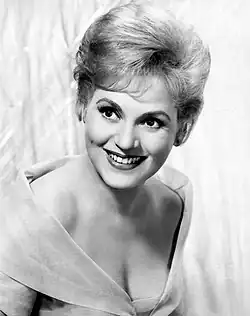 Judy Hollidayová v roce 1960