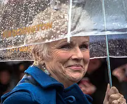 Julie Waltersová na premiéře filmu Paddington v roce 2014