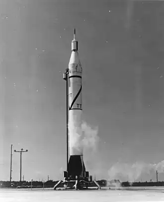 Raketa Juno I se satelitem Explorer 4