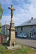Kříž na křižovatce