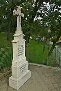 Kříž u kaple
