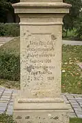 nápis zepředu