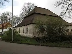 Bývalá fara v Křeči.