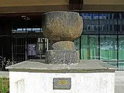 Křtitelnice_v_atriu_Magistrátu_Mostu.jpg