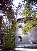 Pohled na apsidu kostela (2007)