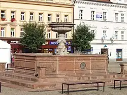 Kašna_kn.JPG